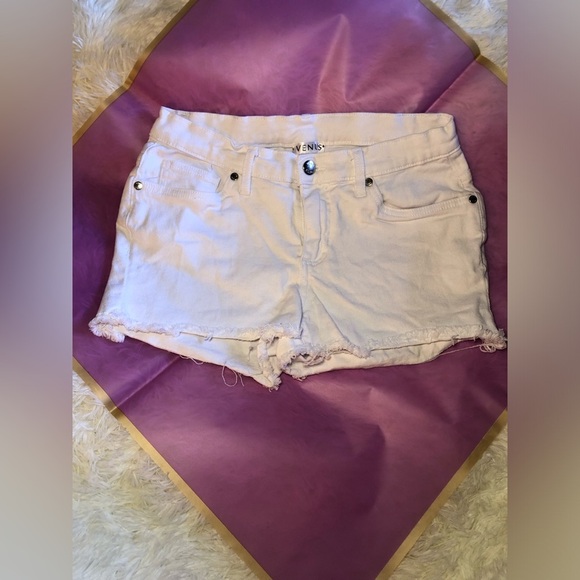 VENUS White Distressed Jean Shorts size 4 - Picture 5 of 13